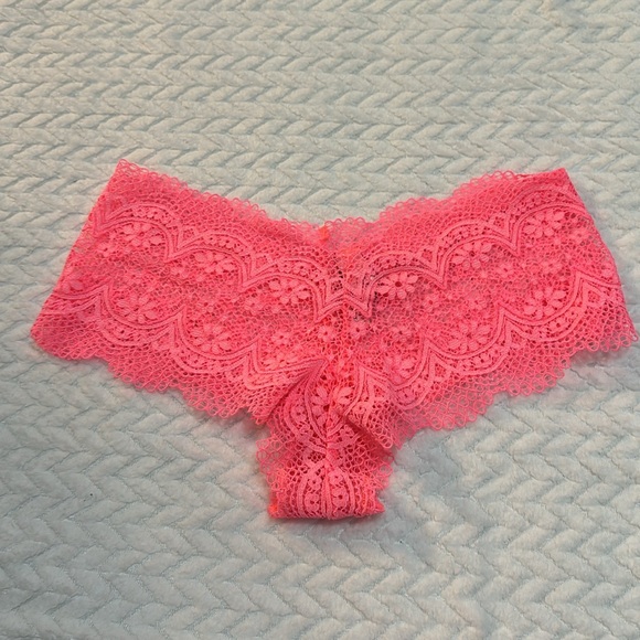 Victoria’s Secret Shortie/Minishort  Size M - Picture 2 of 3